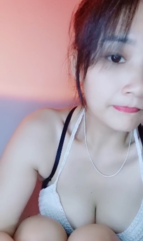 岳绮罗:撩人小妖精自录视频集,无水印无人爱我,收费房漏某处闪现,哭了闪现