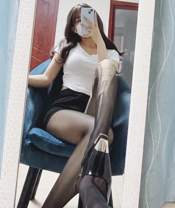 桃子福利姬：taotao7481，883个视频收藏，新增3个，百度ED2K平台，43v6.2g大小