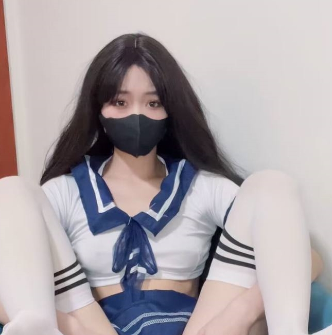 桃子福利姬：taotao7481，883个视频收藏，新增3个，百度ED2K平台，43v6.2g大小