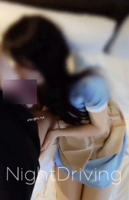 Big烟枪：肉丝服装、利来空姐，119v视频，2.51G下载