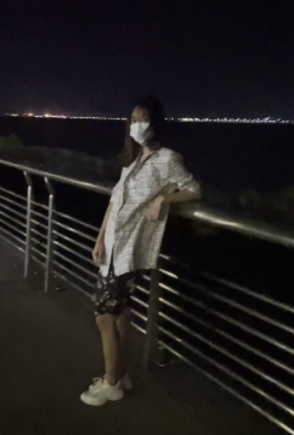 小小星户外展示：热门视频收藏量飙升，百度搜索量暴涨