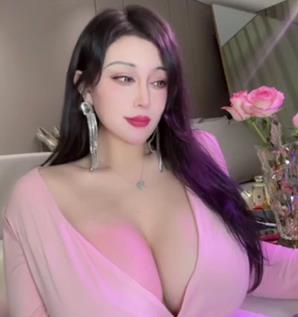 芷儀G寶:精彩视频资源大放送!观看水印清晰,车衣道具秀尽显魅力