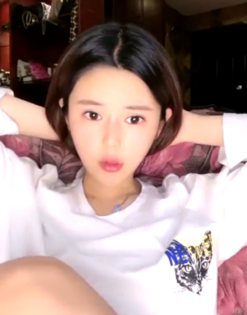 美七92v62.3g:G罩杯吊钟大罩杯,姜妍的收藏视频