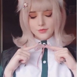 Enafox珍藏合集：226P图片与42个视频，2.23G精彩内容，百度盘解压秘籍大揭秘！