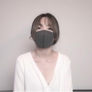 网红私拍平台火爆玩偶姐姐『HongKongDoll』最新剧情《她的秘密3》1V1.6G，精彩剧情不容错过