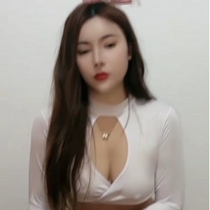 禦姐性需求脅迫同事视频646M震撼