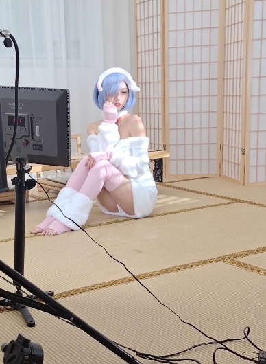 网红私拍焕儿最新合集50V26G，百万粉丝展示