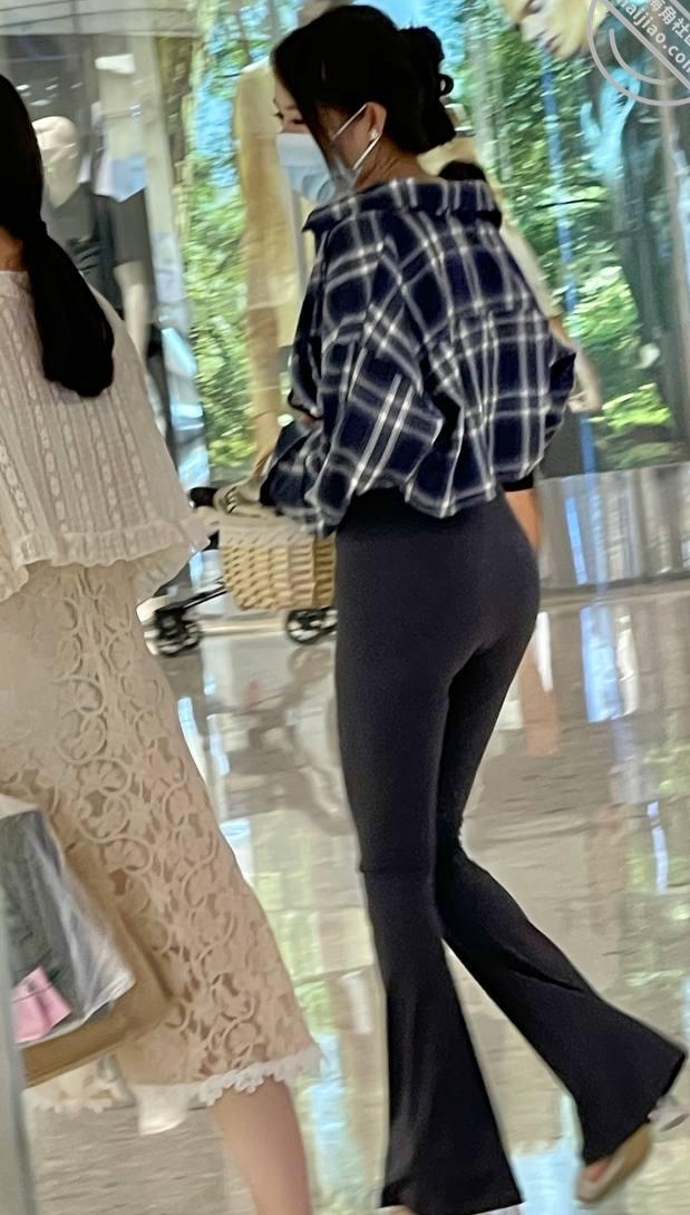 百度ED2K剧情新婚骚弟媳合集50V2.84G，曾经的朋友