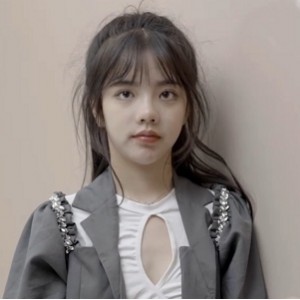 正片采访花絮4K增强潘甜甜最新合集4V30.9G，百度ED2K补链收藏