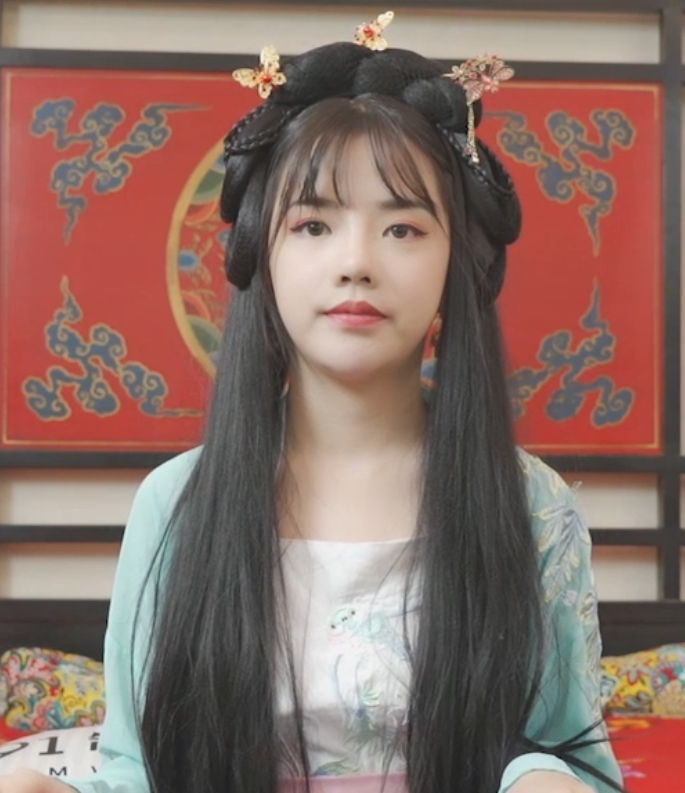 正片采访花絮4K增强潘甜甜最新合集4V30.9G，百度ED2K补链收藏