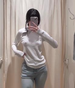 00后快手嫩妹小橘娘最新合集61V3.3G，不露脸身材抽搐作品，腿部特写诱人。