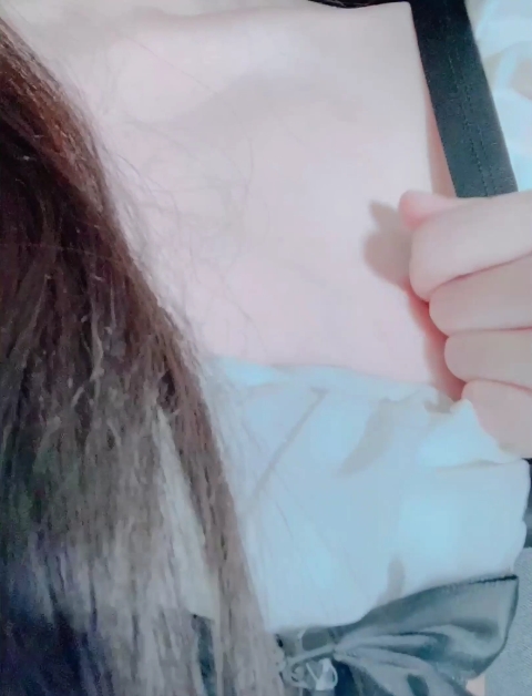 福利姬百度云口水play自娱自乐最新合集1V400M，永久有效