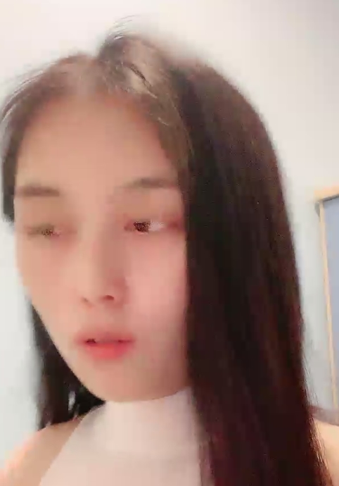 百度盘蜜桃臀美妞放飞自我最新合集1V1.5G,朋友快裆进出,解压观看