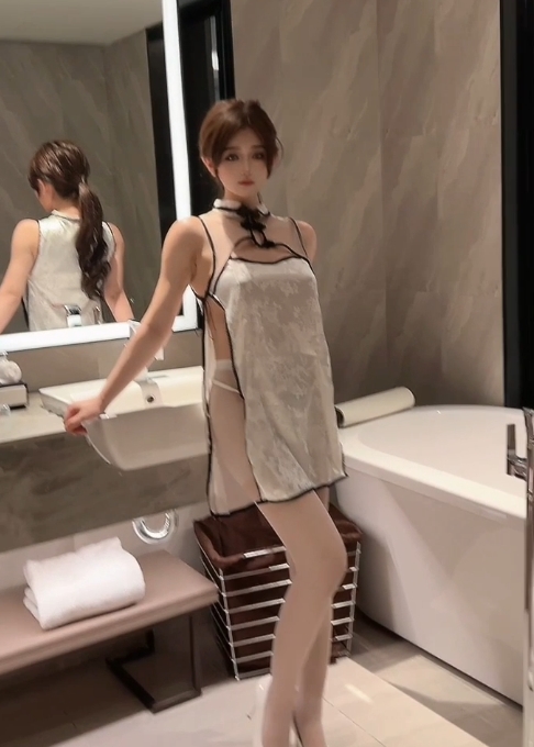 转载百度盘奶茶味包子白旗袍白丝最新合集80P+1V811MB，解压注意事项