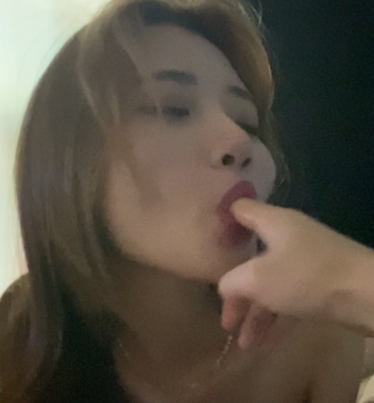 南韩素人情侣自拍合集600V49.1G,收藏于百度ED2K