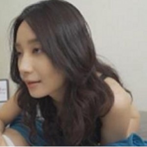 精品合集多平台御姐女王妹子大学生空姐咬体验最新3小时3V2G，丰富多样多角色