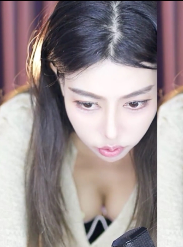 转载网易CC热舞合集直播粉色裤裤最新11V2.57G，精彩舞蹈展示