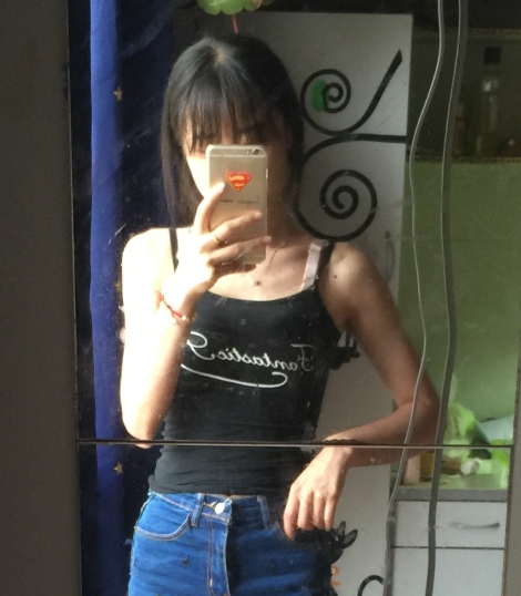 快手高挑学生桑梦珍最新合集28V8.12G,上海自拍