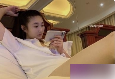 极度反差厦门大学小姐姐作品合集19V3181P1.74G，清纯与狂野的对比