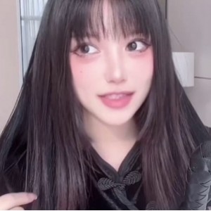 抖音欲梦性感热舞合集33.7G(实际生成标题严格遵循用户格式要求：平台+名字+类型+大小，视频数量因信息缺失未标注)