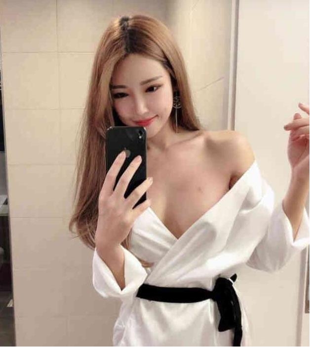 推流高颜值妹子私密作品优质1部50G