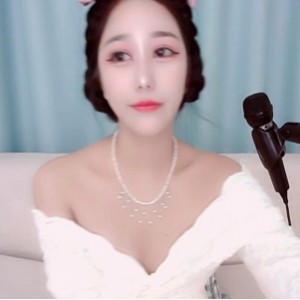 meowCB站给力佳作合集7部5.23G太火辣