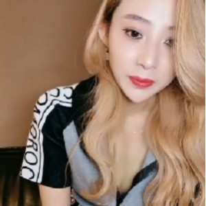 推特1部1.5G御姐绝顶自拍视频