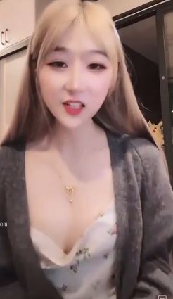 合集李露快闪140v2.8g抖音快手劲爆闪现