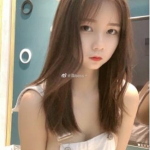 绝版快手苗老师45部神作50G超值珍藏