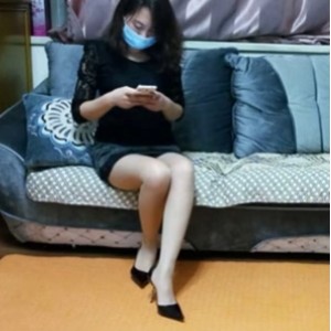 推特冰城玫姿足艺踩踏81v82.9g美足优质