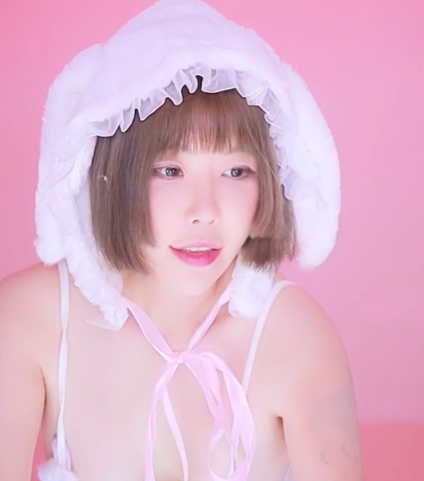 holymoly热舞视频合辑26部4.4G太会玩了