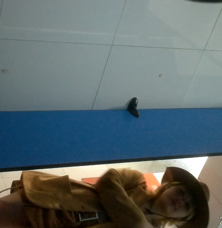 私拍合集小蓝门厕拍经典64.7G补档珍藏