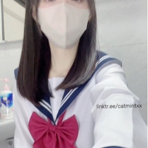 ED2Kcatmint福利姬71部18.8G绝顶盛宴