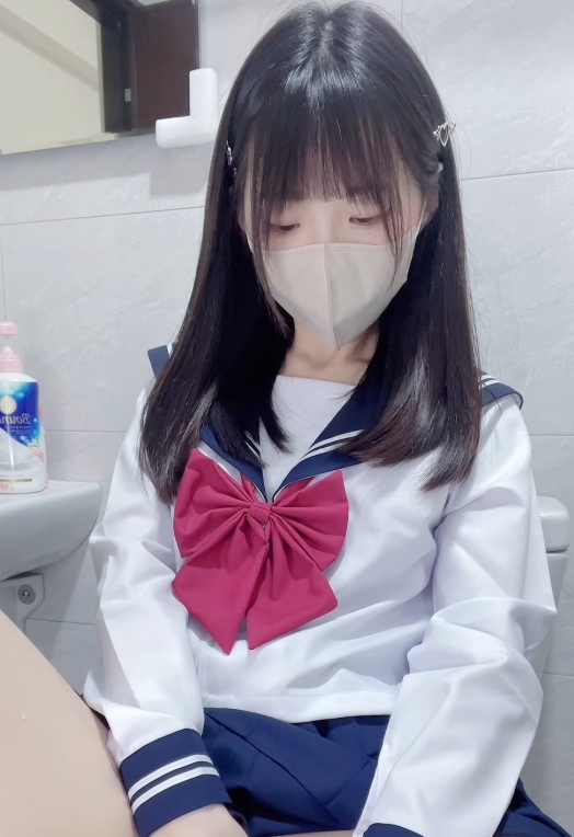 ED2Kcatmint福利姬71部18.8G绝顶盛宴