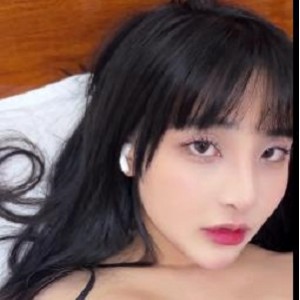 yuumeilyn8月私拍32V1.7G合集优质漫展COS