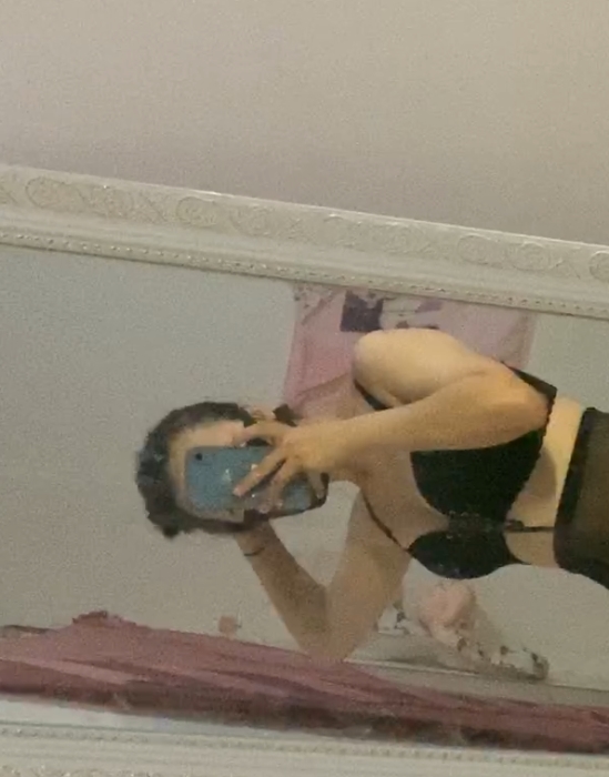 网友投稿纸砚合集11部7.91G,主角丰满新增视频