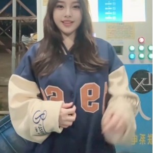 查小理任务挑战户外勾引路人视频合集402部167G，收藏784