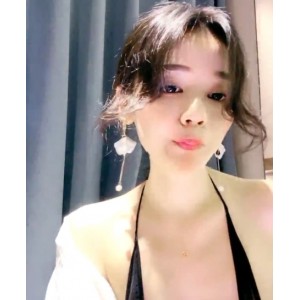 微信桑哥蜜桃臀直播92部57.4G珍藏版