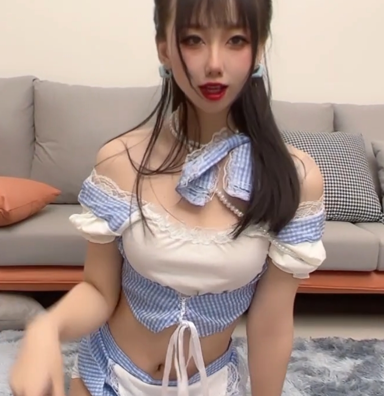 糖心小桃酱绝密展示51V36G蜜桃臀收藏