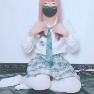 云盘小艾伪娘视频8v300m蜜桃臀珍藏版