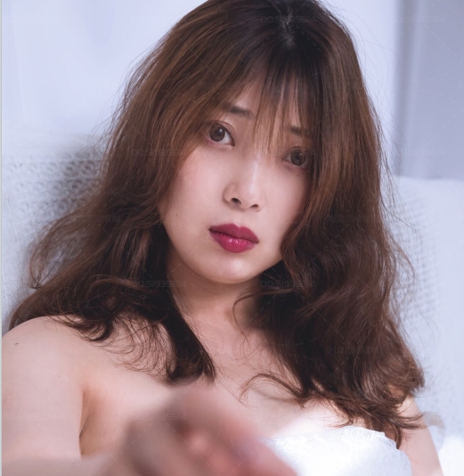 内部私拍名模网红超尺度合集55V36G全网疯传