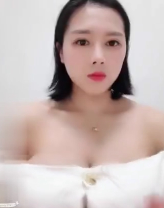 快手敏敏一路向前热舞合集28+73部740M超美曲线