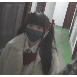 山楂树妹子JK少女三部曲超清版3v+200m推特绝对领域