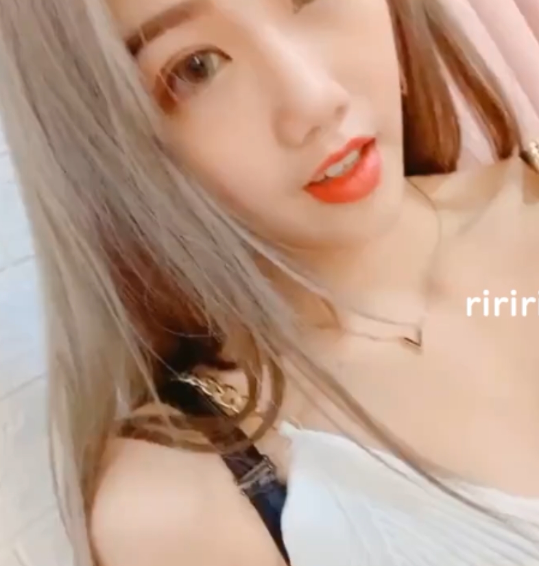 推特chinhbaby退圈珍藏视频21部混血御姐3G太顶了