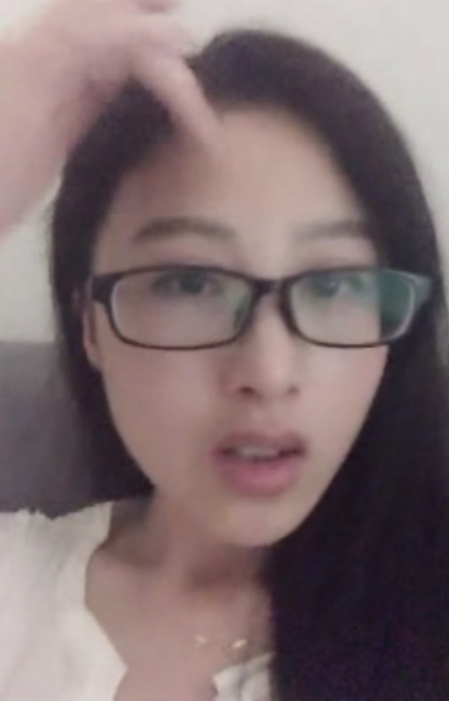 眼镜娘夜夜杭州热舞合集23V8.3G傲人曲线