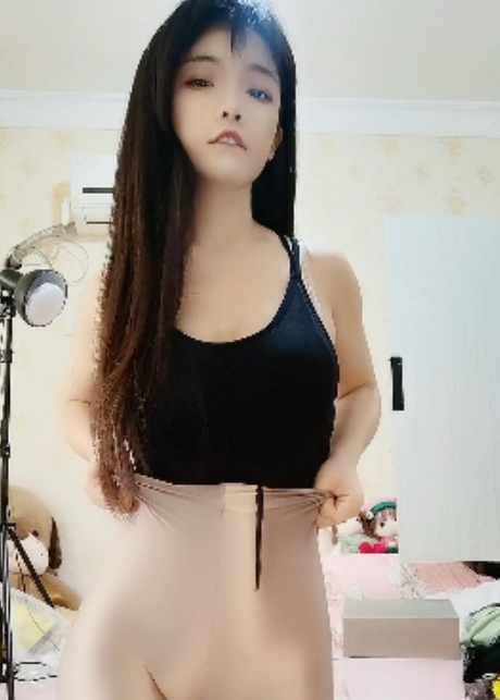 微胖小倔驴快手舞蹈合集10G41部这腰臀比绝了