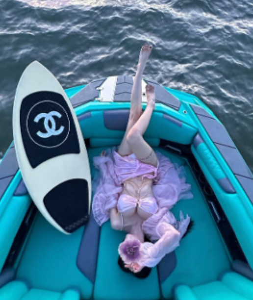 高价付费千面狐魅魔水月TS福利第1季117V5G太烧了