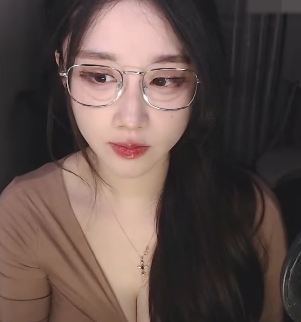 轩子巨2兔泳装独播足艺护理3.5G珍藏版