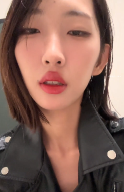 行简抖音超火辣互动合集54部4.3G蜜桃臀