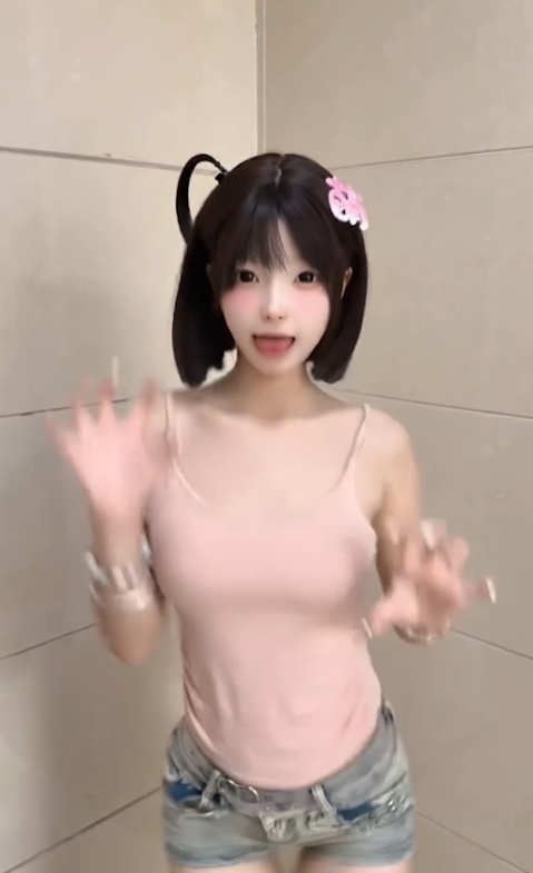 AI换脸抖音网红实战珍藏64部880M宅男福利